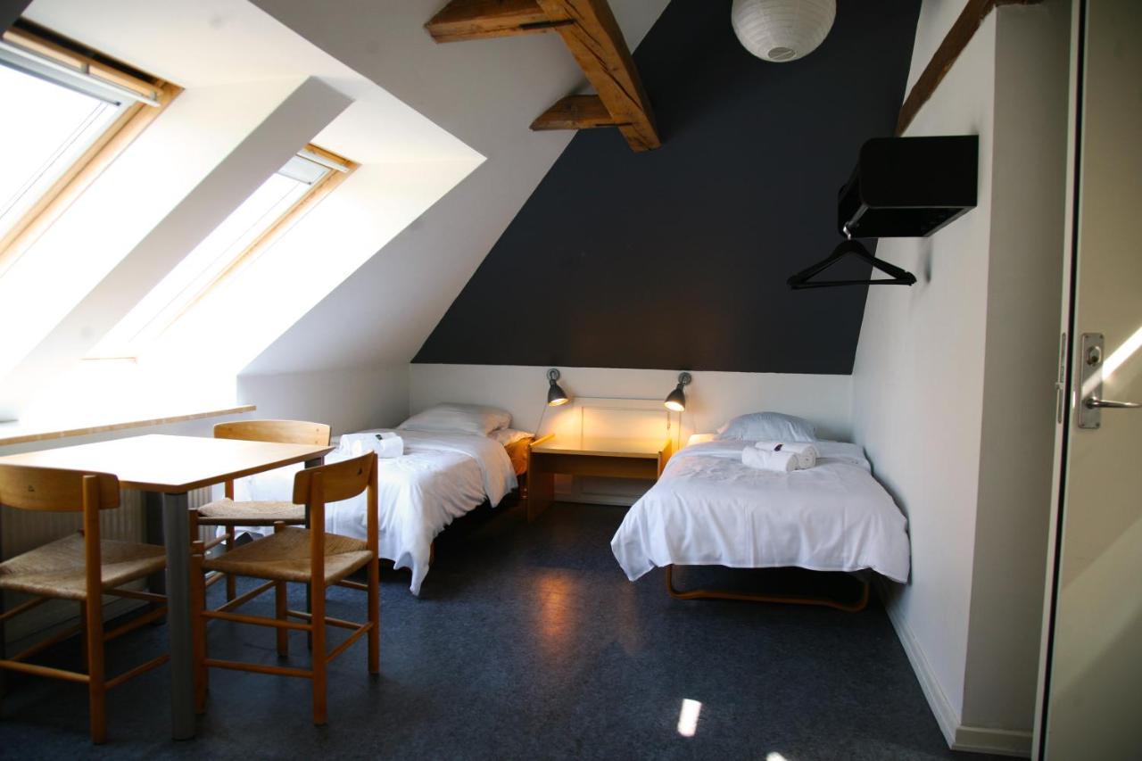 Hostel Modern Hostel. Private Nexo